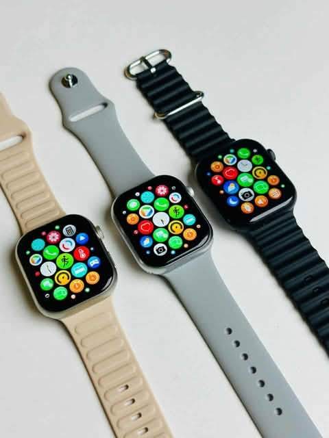 KW2 Max Smartwatch.... With 3 Straps